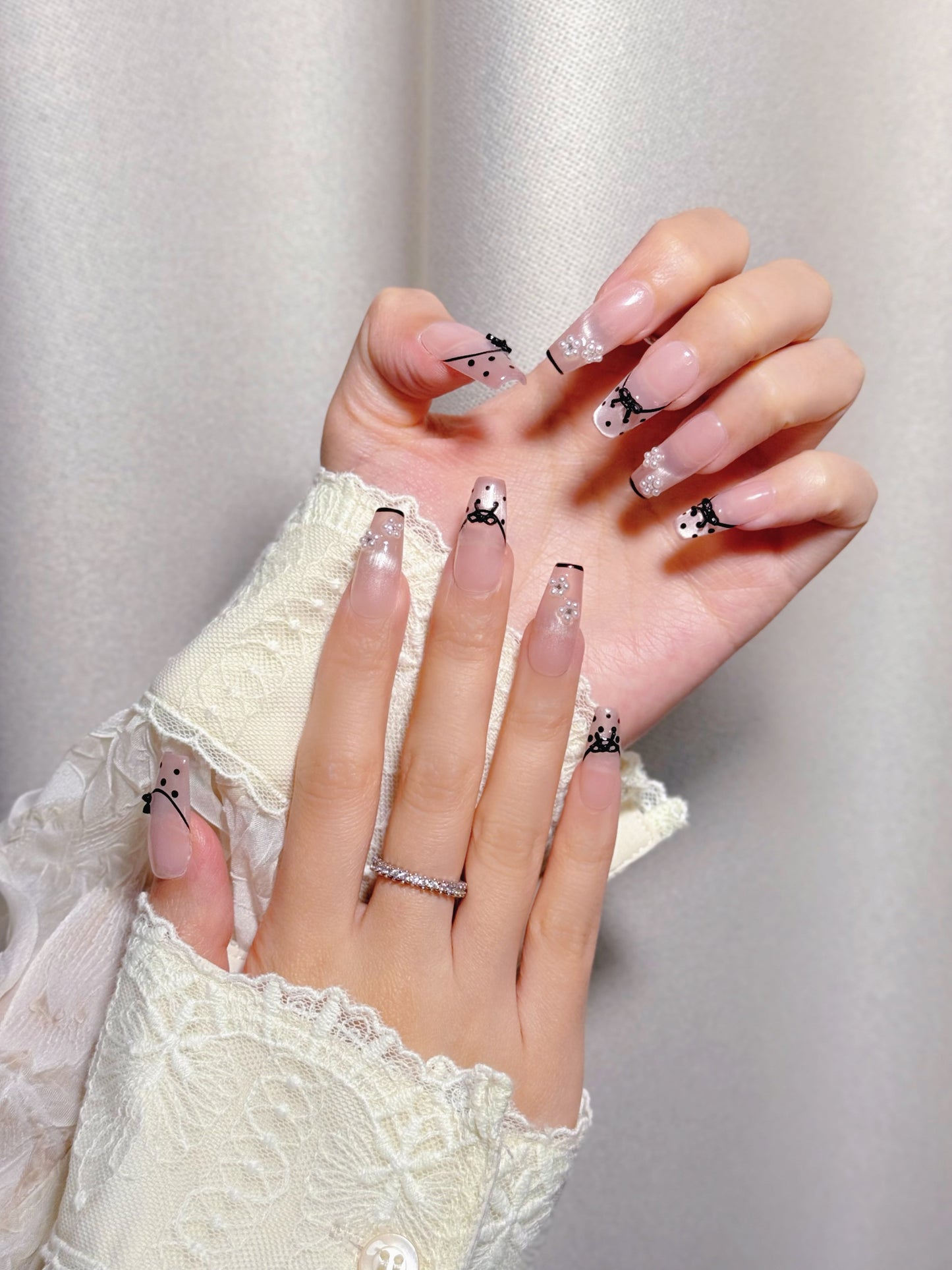 Black French Tip 3D Press-On Nails – The Dark Flirt