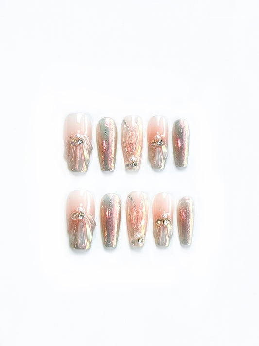 Iridescent Mermaid Pearl 3D Press-On Nails – The Alluring Mermaid