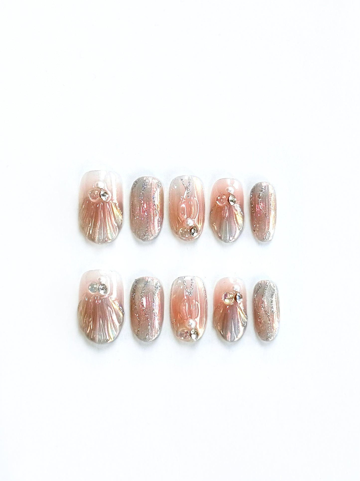 Iridescent Mermaid Pearl 3D Press-On Nails – The Alluring Mermaid