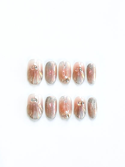 Iridescent Mermaid Pearl 3D Press-On Nails – The Alluring Mermaid